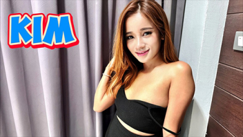 ForeignAffairsXXX – KIM หนังเอ็กไทยดูฟรี น้องคิมพร้อมให้บริการดุจญาติมิตร ชอบลูกค้าฝรั่งเพราะเลียหีก่อนแทงตลอด ขนาดหมอยติดฟันยังไม่เคยบ่นสักคำ ชอบให้แตกคาปากน้ำควยหวานมาก